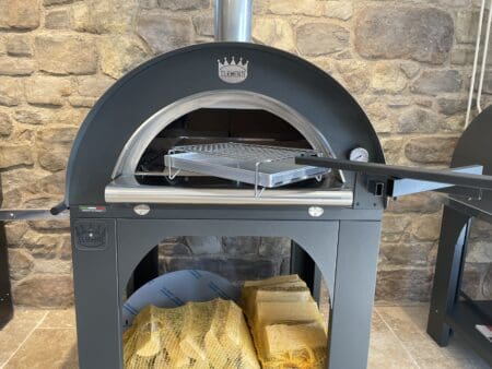 Clementi Multi-Cooking systeem in een pizzaoven