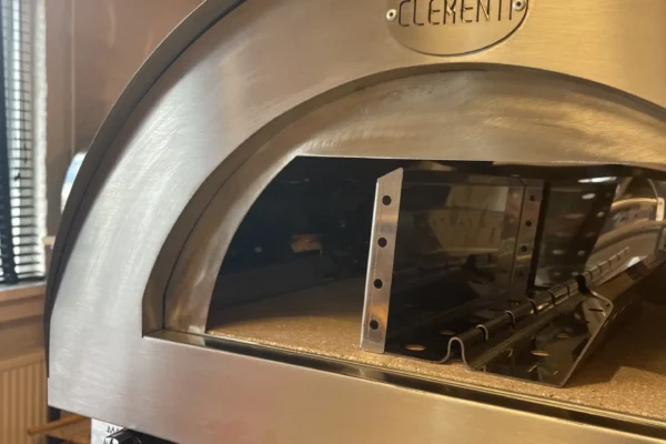 Clementino Gasbeschermer in oven
